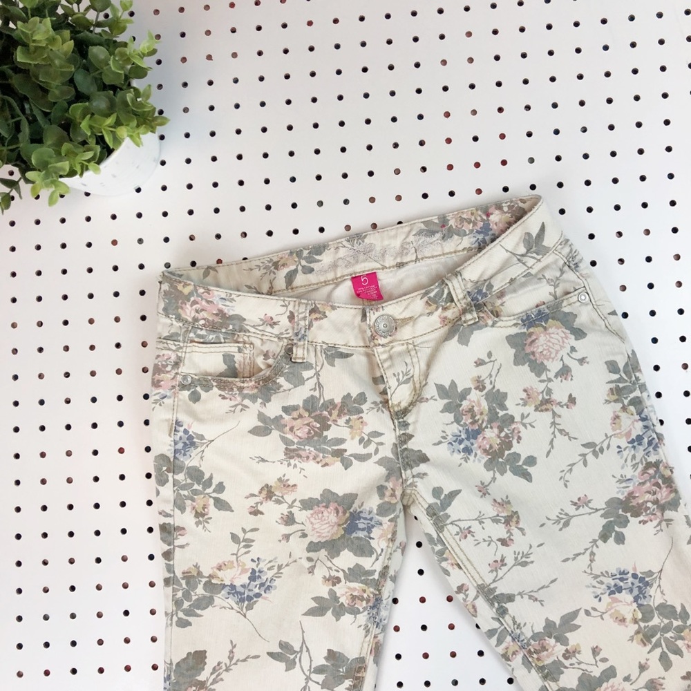 ALMOST FAMOUS floral jeans juniors spring summer